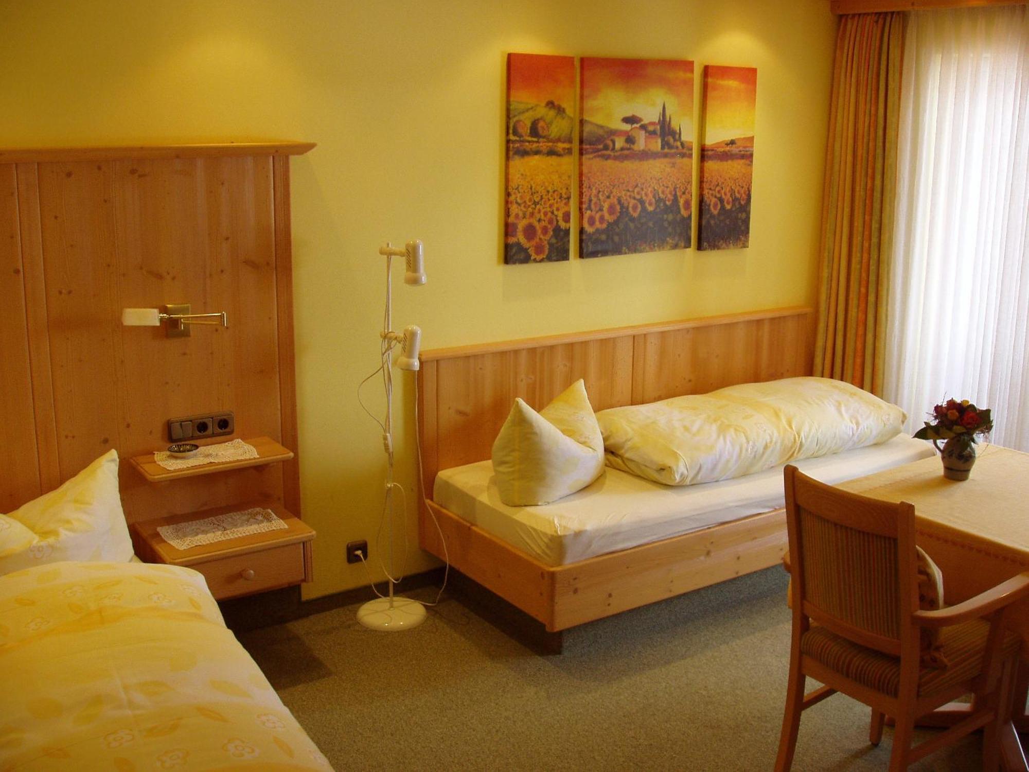 Gaestehaus Zur Faerbe Apartments โอเบอร์สทดอร์ฟ ภายนอก รูปภาพ