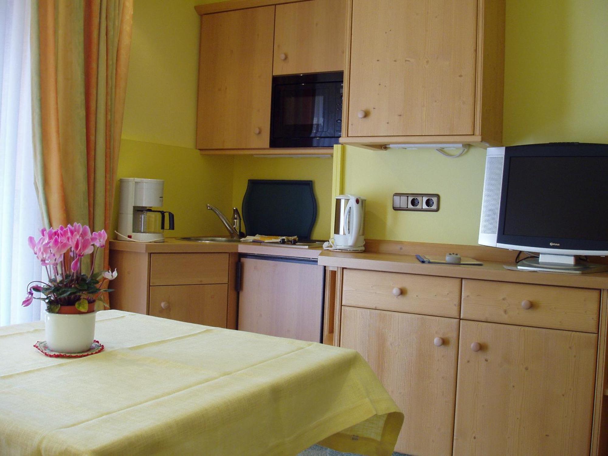 Gaestehaus Zur Faerbe Apartments โอเบอร์สทดอร์ฟ ภายนอก รูปภาพ